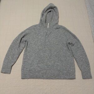 Aritzia The Group Babaton sweater